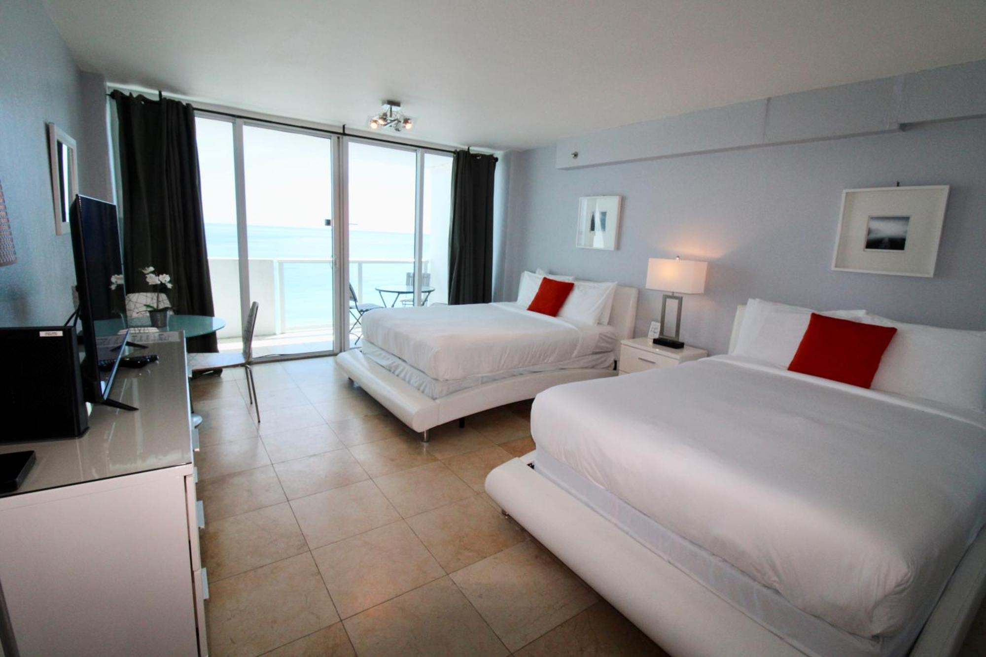 Castle 828 Oceanfront View With Balcony, Pool, Tennis, Beach Access And Free Parking! Miami Beach Exteriör bild