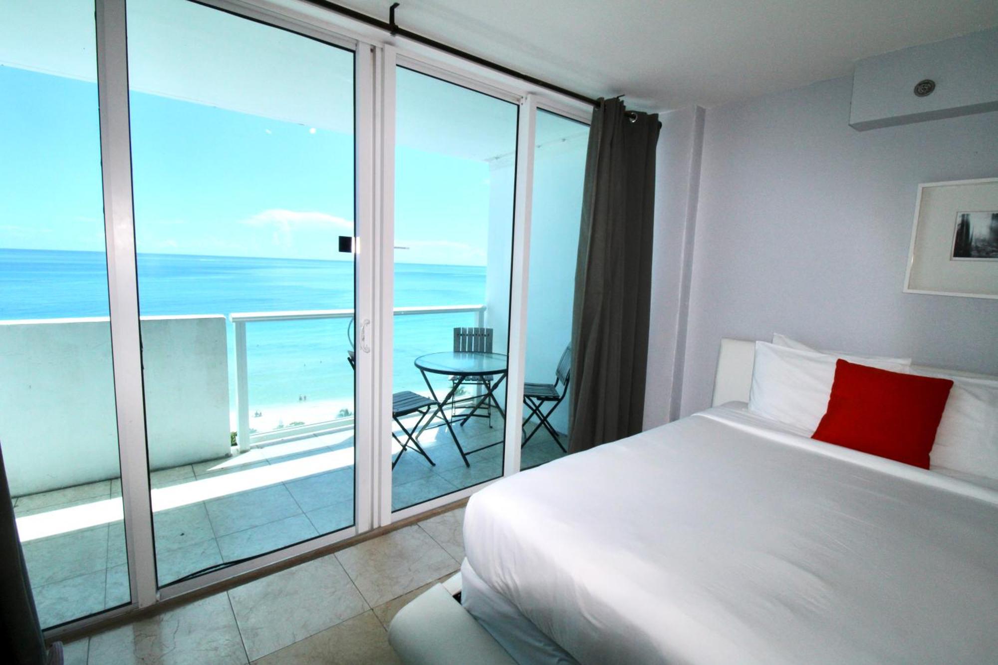 Castle 828 Oceanfront View With Balcony, Pool, Tennis, Beach Access And Free Parking! Miami Beach Exteriör bild